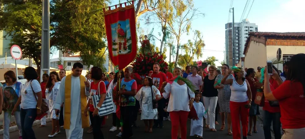 Celebrações em Honra a Santo Expedito no Mês de Abril